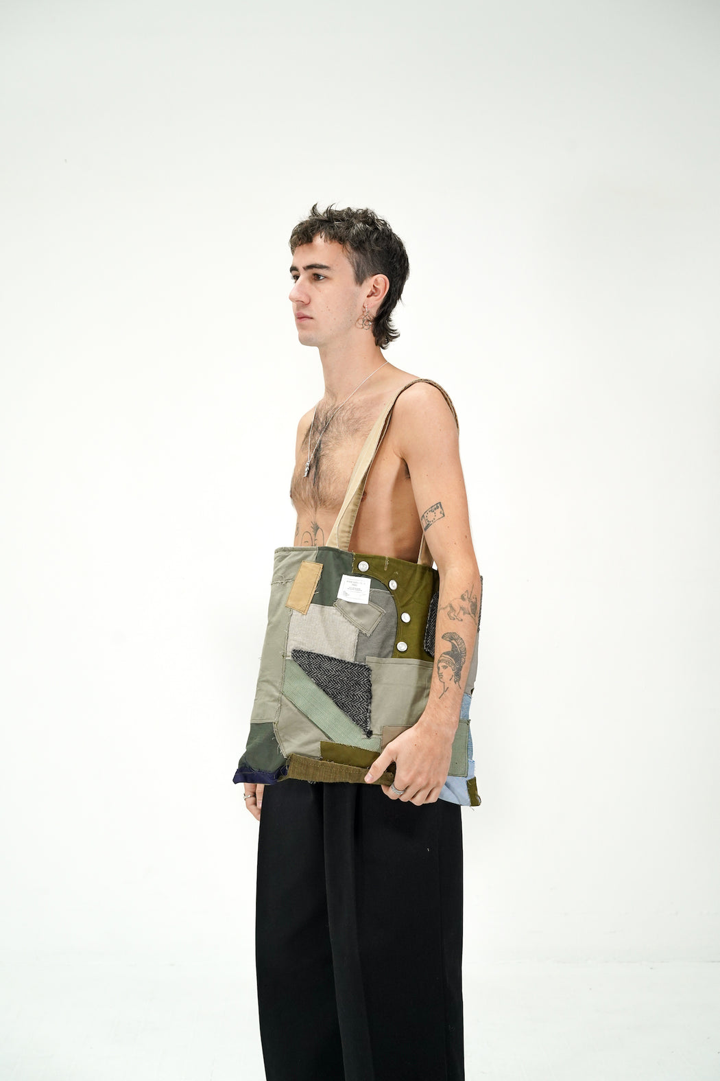 TOTE BAG UPCYCLING VÊTEMENTS MILITAIRE ZERO WASTE N°4