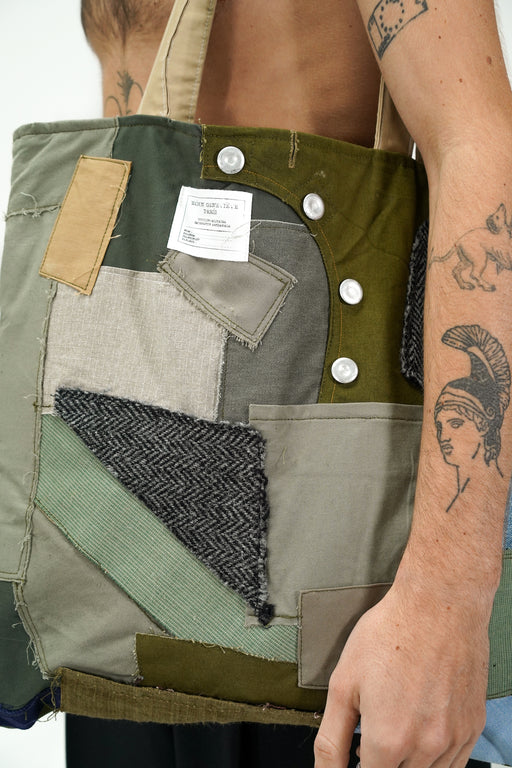 TOTE BAG UPCYCLING VÊTEMENTS MILITAIRE ZERO WASTE N°4