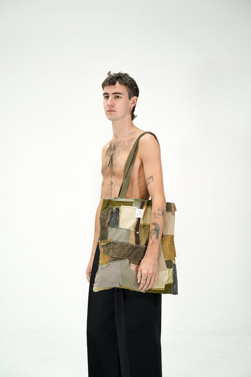 TOTE BAG UPCYCLING VÊTEMENTS MILITAIRE ZERO WASTE N°6